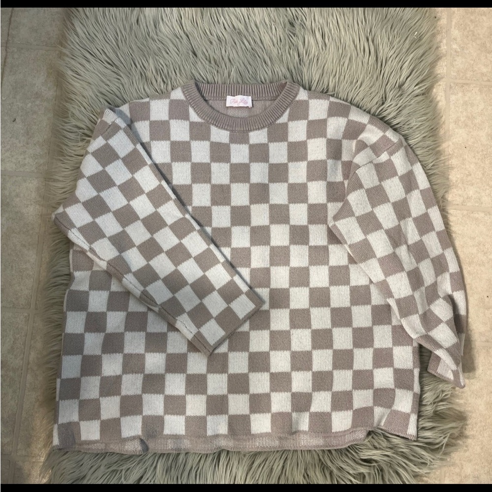 Pink Lily Checkerboard Crewneck Sweater - Taupe & Cream